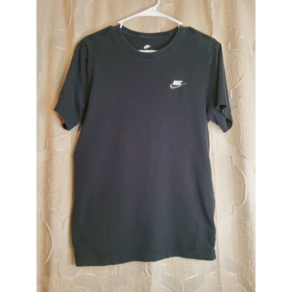 #766 Excellent Pre-Loved Women's Nike Black T-Shirt Size S